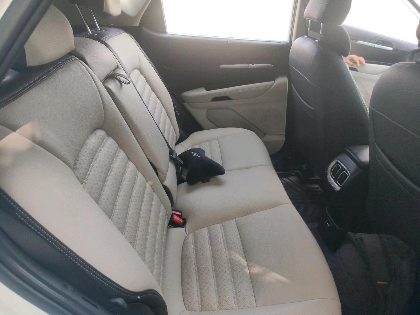 2024 KIA SONET HTX 1.5 DIESEL MT, Diesel, Manual, 20,444 km, interior