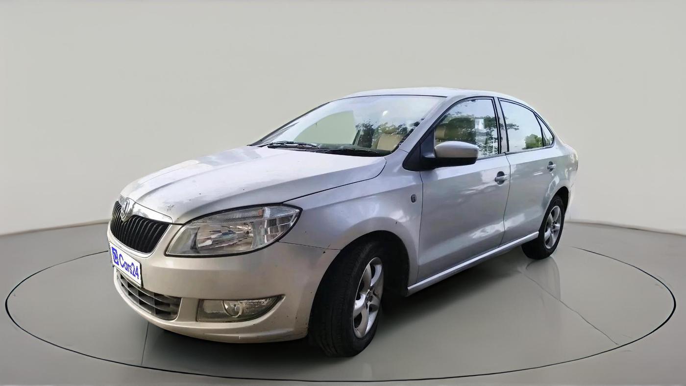 2012 Skoda Rapid ELEGANCE 1.6 TDI CR MT, Diesel, Manual, 95,395 km, exterior