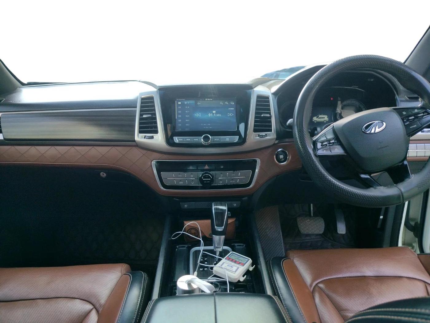 2019 Mahindra ALTURAS G4 4WD AT, Diesel, Automatic, 78,262 km, interior