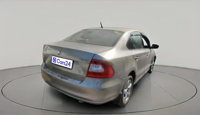 2014 Skoda Rapid AMBITION 1.6 TDI CR MT PLUS, Diesel, Manual, 1,20,000 km, exterior