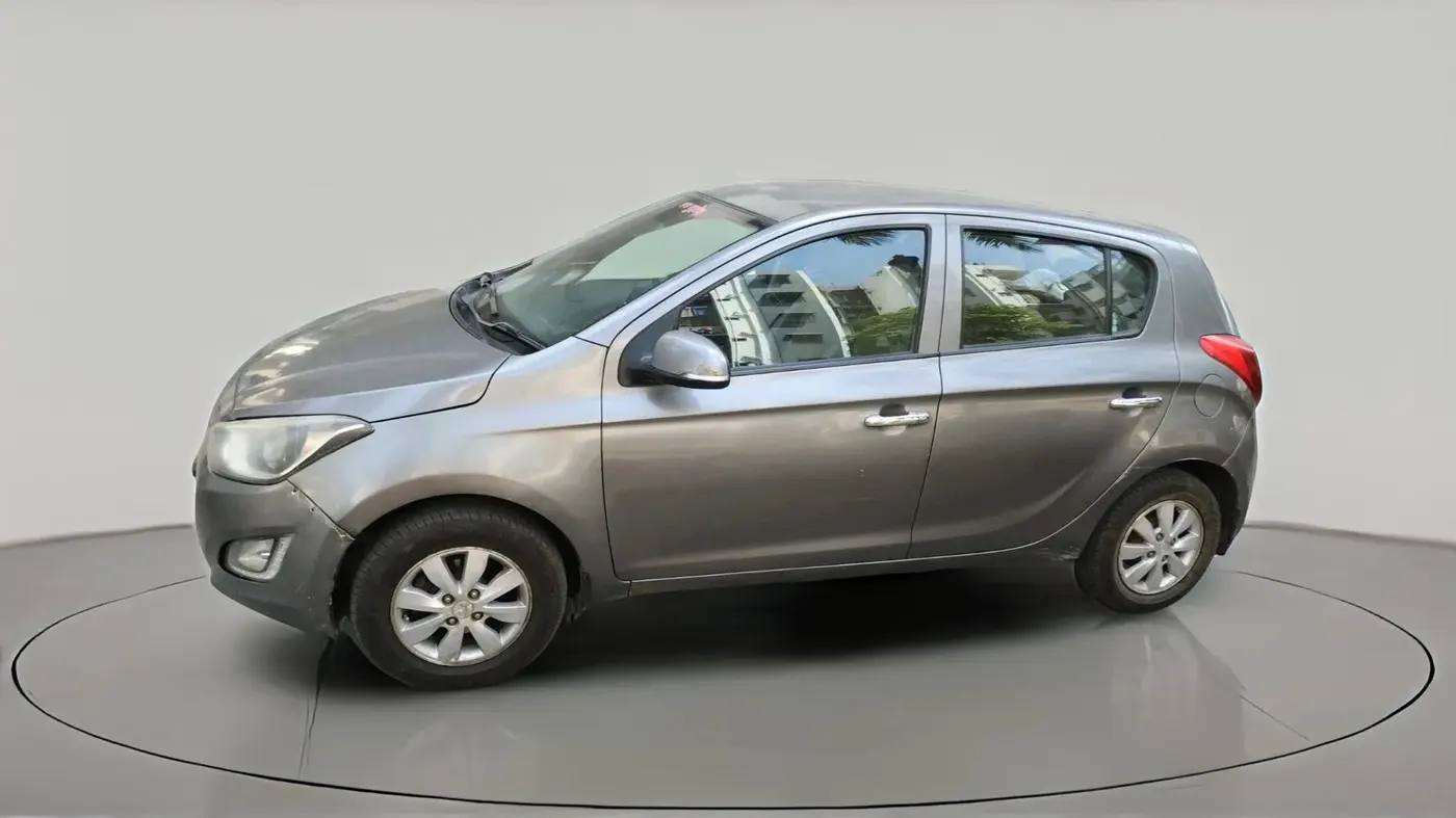 2013 Hyundai i20 SPORTZ 1.2, CNG, Manual, 99,850 km, exterior