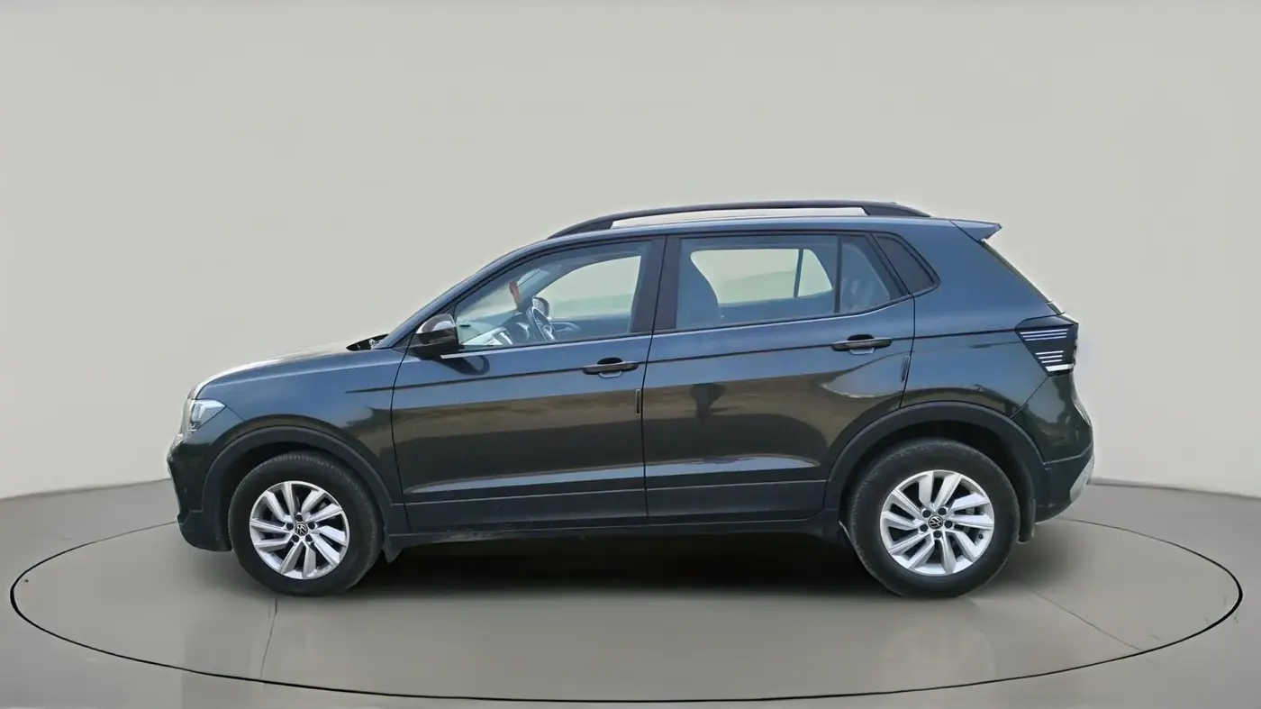 2024 Volkswagen TAIGUN HIGHLINE 1.0 TSI MT, Petrol, Manual, 12,502 km, exterior