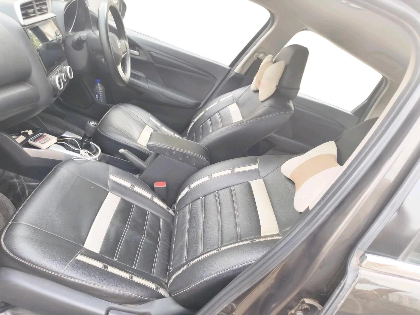 2018 Honda WR-V 1.2L I-VTEC S MT, Petrol, Manual, 69,000 km, interior