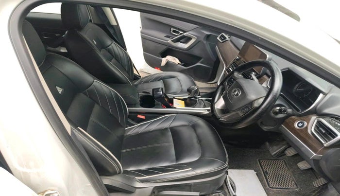 2022 Tata Harrier XT 2.0L KRYOTEC, Diesel, Manual, 51,110 km, interior