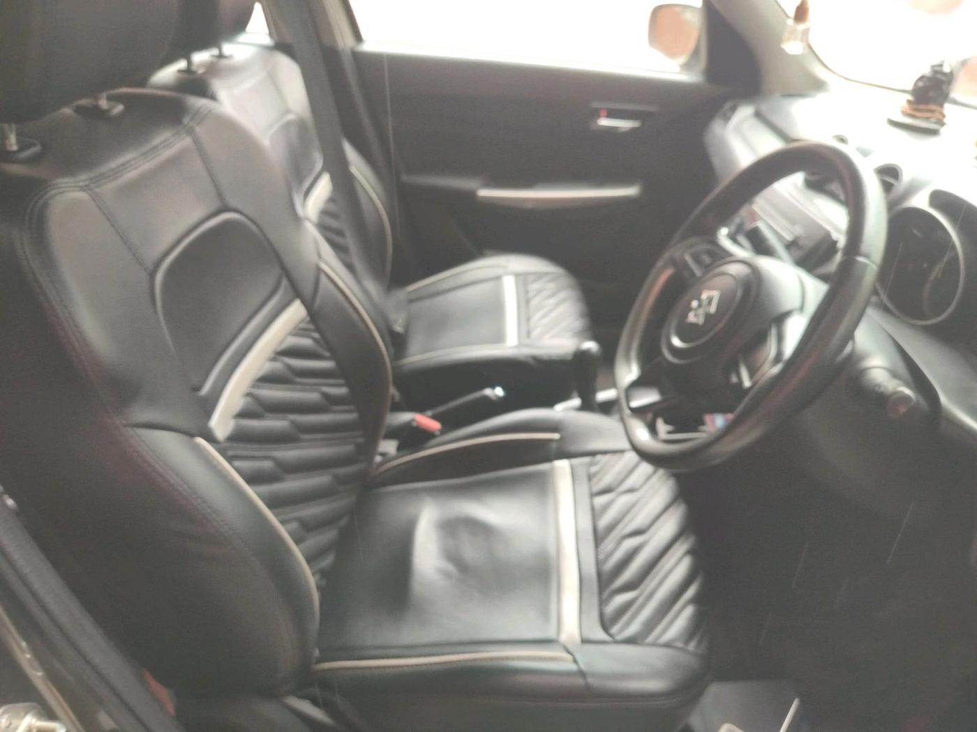 2020 Maruti Swift ZXI, Petrol, Manual, 66,405 km, interior