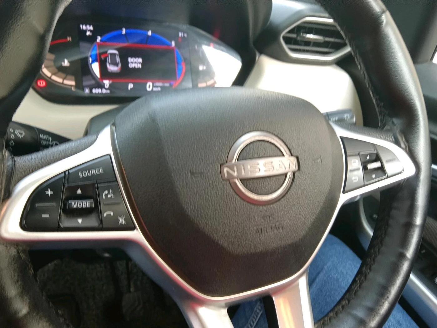 2023 Nissan MAGNITE XV TURBO CVT, Petrol, Automatic, 34,285 km, interior