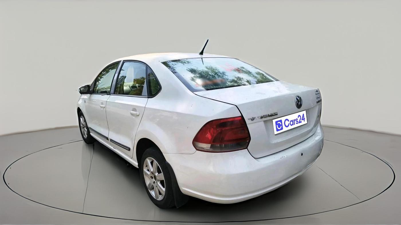 2011 Volkswagen Vento HIGHLINE DIESEL 1.6, Diesel, Manual, 1,49,399 km, exterior