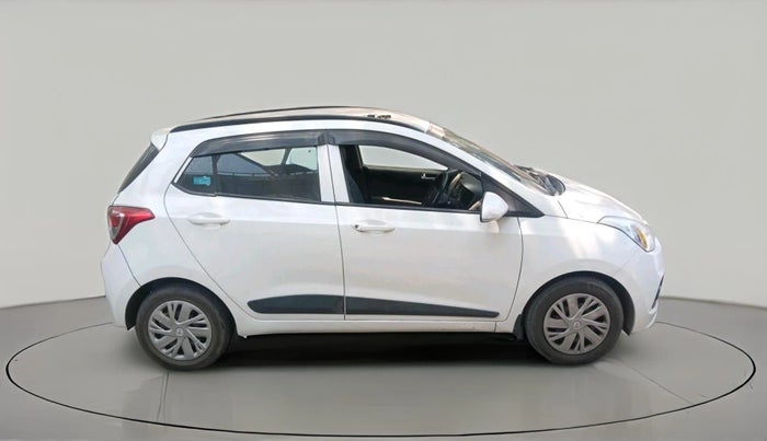 2016 Hyundai Grand i10 SPORTZ 1.1 CRDI, Diesel, Manual, 80,414 km, exterior