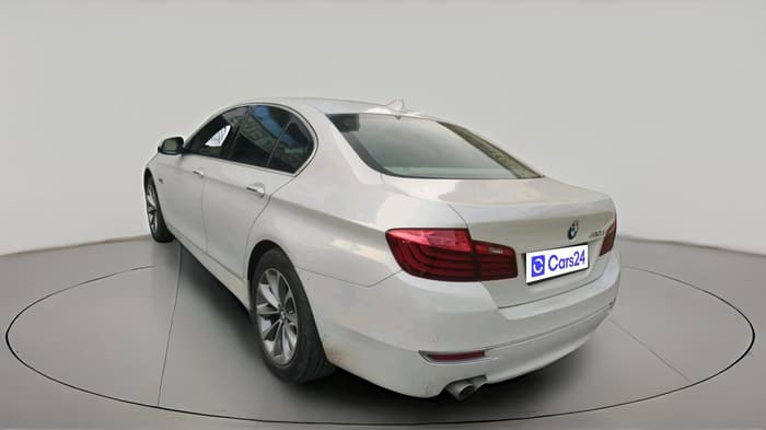 2014 BMW 5 Series 520D LUXURY LINE, Diesel, Automatic, 1,63,614 km, exterior
