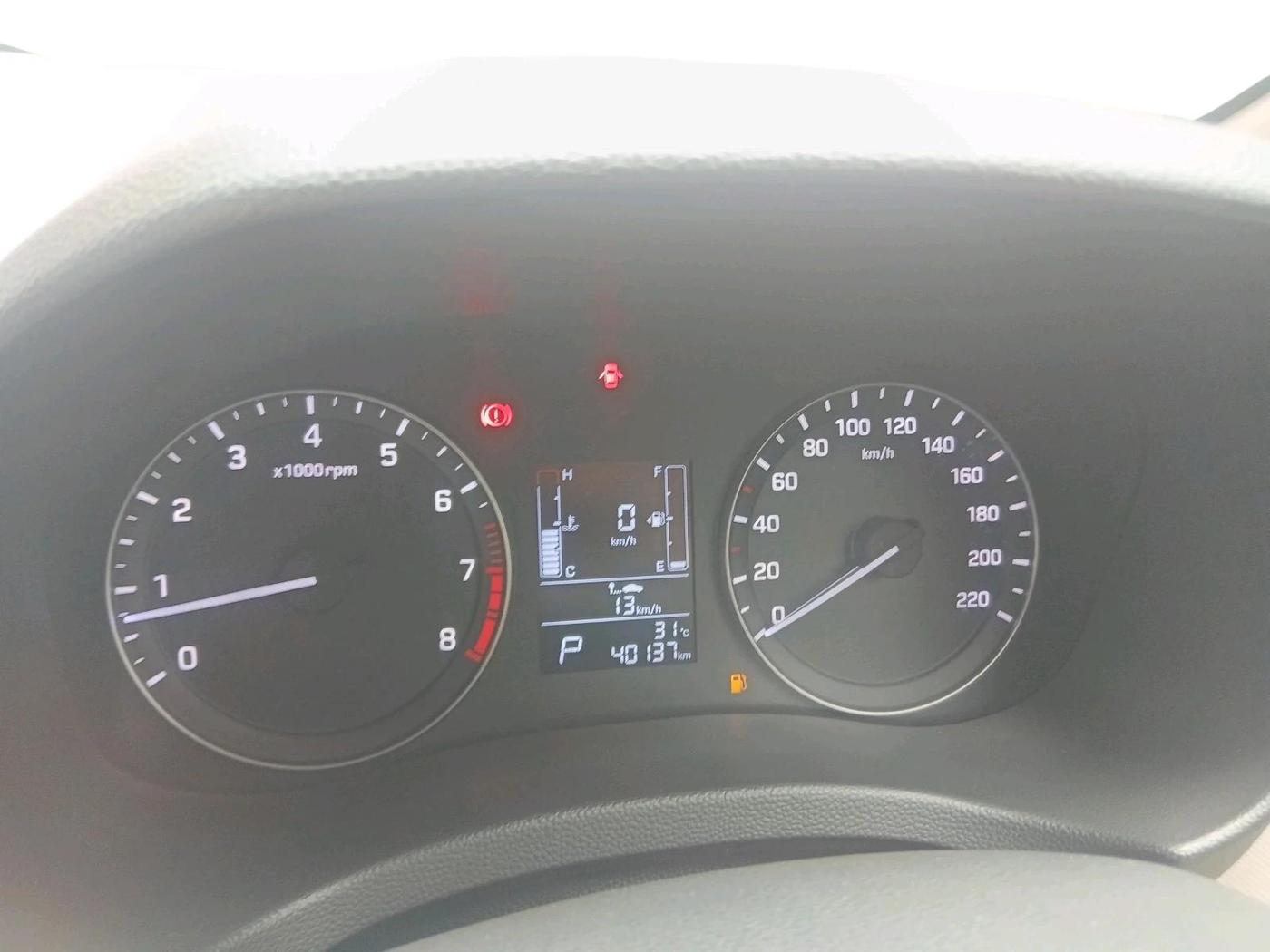 2016 Hyundai Creta SX PLUS 1.6 PETROL, Petrol, Manual, 40,137 km, interior
