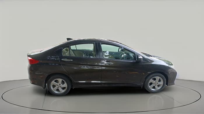 2015 Honda City 1.5L I-VTEC VX CVT, CNG, Automatic, 1,75,425 km, exterior