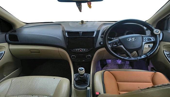 2016 Hyundai Verna 1.6 VTVT SX (O), CNG, Manual, 90,935 km, interior