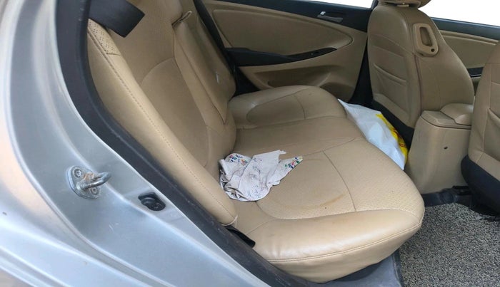 2016 Hyundai Verna 1.6 VTVT SX (O), CNG, Manual, 90,935 km, interior