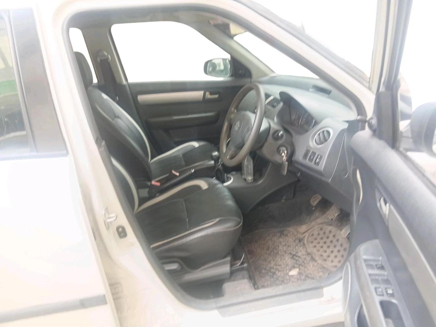 2011 Maruti Swift VDI, Diesel, Manual, 1,01,032 km, interior