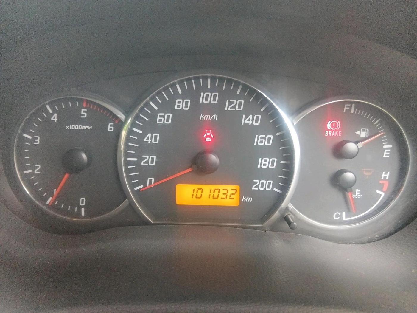 2011 Maruti Swift VDI, Diesel, Manual, 1,01,032 km, interior