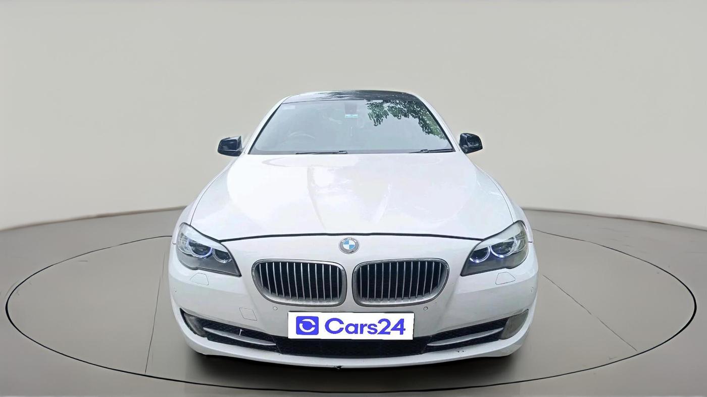 2011 BMW 5 Series 520D 2.0, Diesel, Automatic, 1,72,562 km, exterior