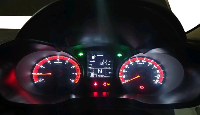 2024 Mahindra XUV 3XO MX3 Pro 1.2 L TCMPFi, Petrol, Manual, 21,580 km, interior