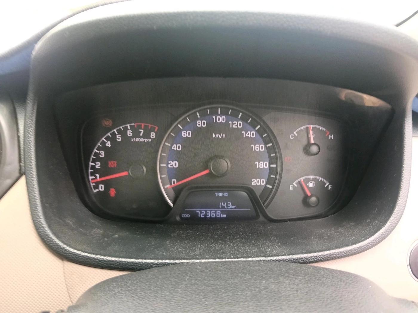 2014 Hyundai Xcent SX 1.2, CNG, Manual, 72,368 km, interior