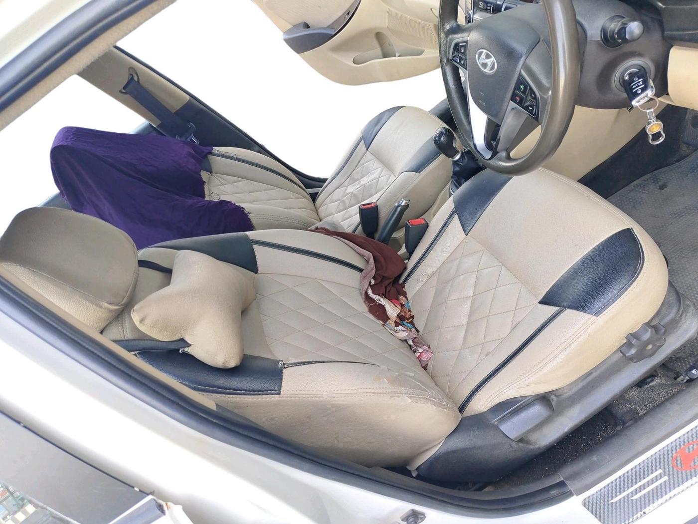 2016 Hyundai Verna 1.6 VTVT S, Petrol, Manual, 1,02,618 km, interior
