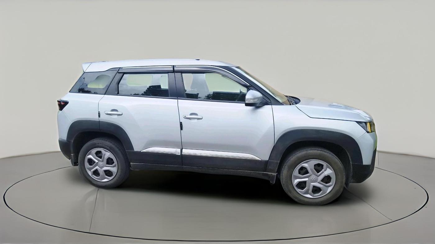 2023 Maruti BREZZA VXI, Petrol, Manual, 19,245 km, exterior