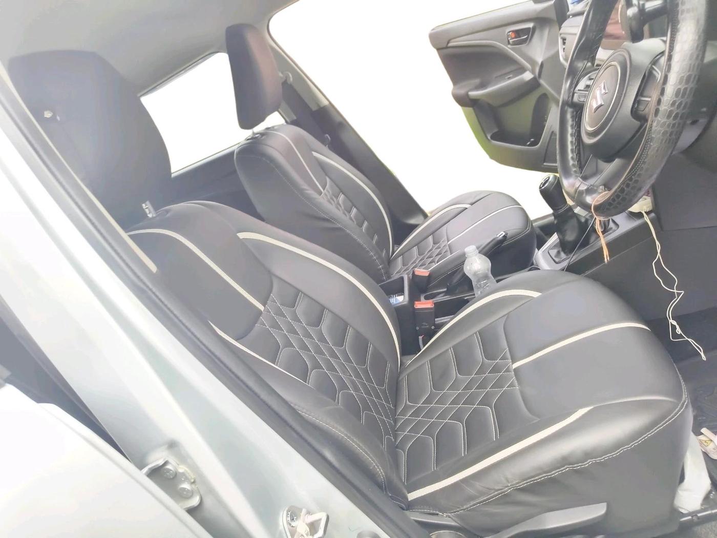 2023 Maruti BREZZA VXI, Petrol, Manual, 19,245 km, interior