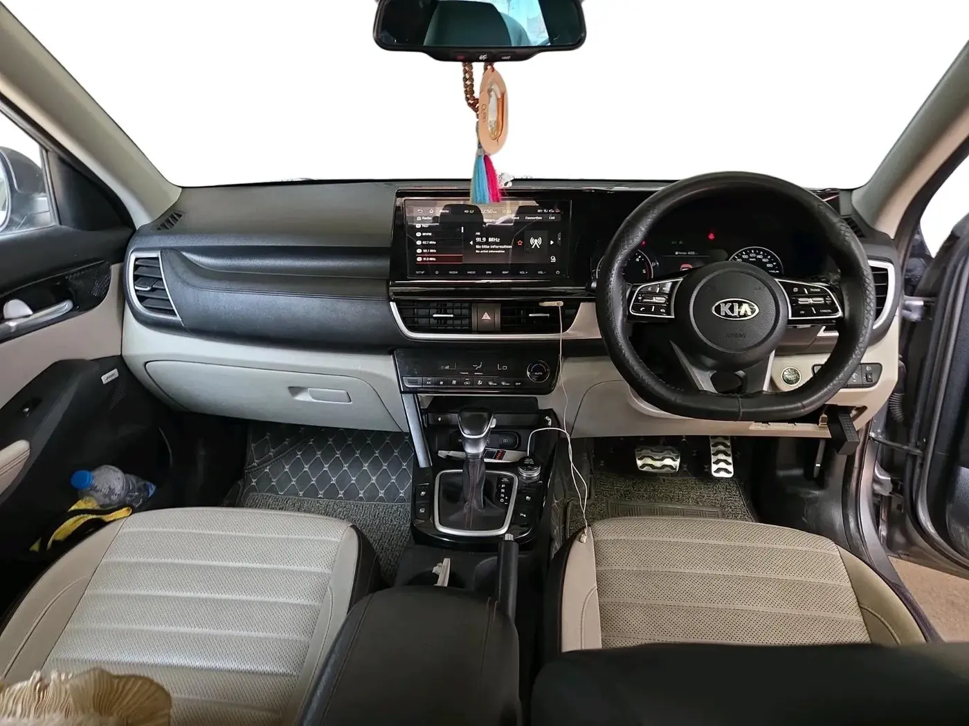 2020 KIA SELTOS GTX PLUS AT 1.5 DIESEL, Diesel, Automatic, 1,11,394 km, interior