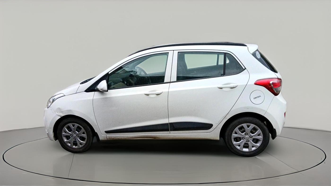 2016 Hyundai Grand i10 SPORTZ 1.1 CRDI, Diesel, Manual, 72,825 km, exterior