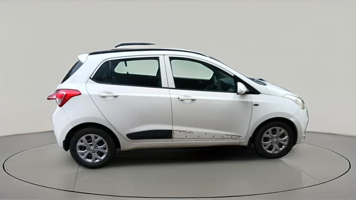 2016 Hyundai Grand i10 SPORTZ 1.1 CRDI, Diesel, Manual, 72,825 km, exterior