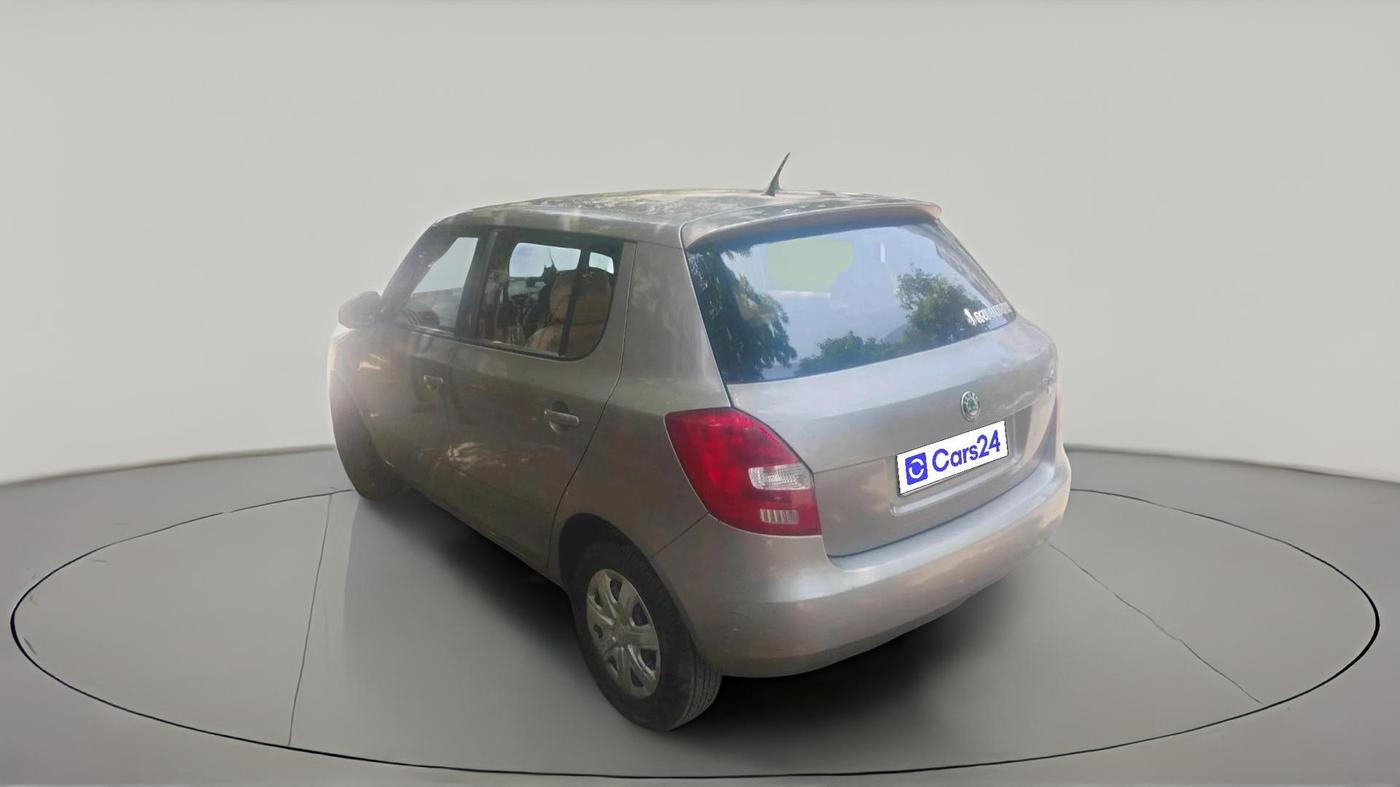 2011 Skoda Fabia AMBIENTE 1.2 TDI, Diesel, Manual, 1,15,514 km, exterior