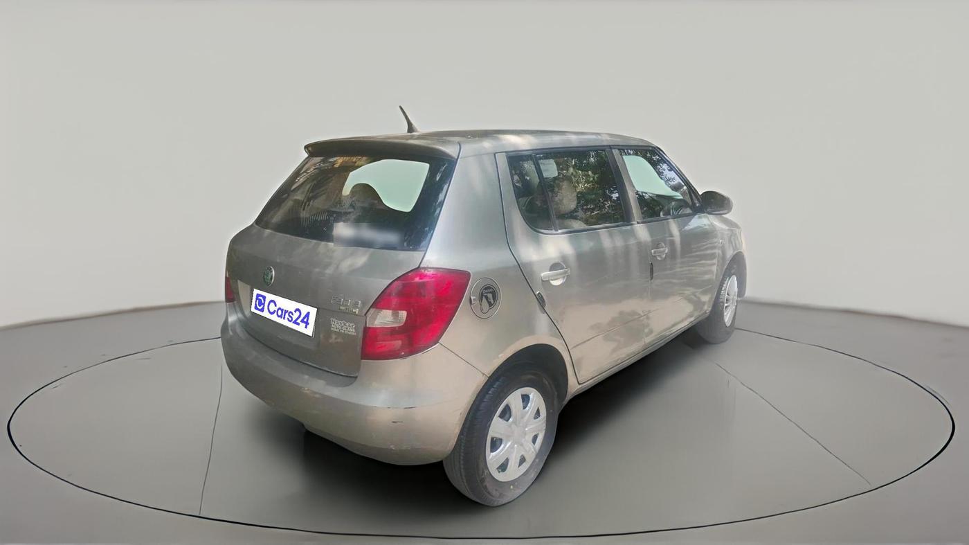 2011 Skoda Fabia AMBIENTE 1.2 TDI, Diesel, Manual, 1,15,514 km, exterior