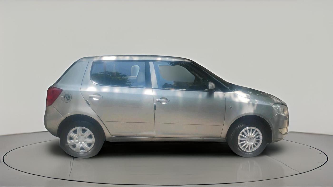 2011 Skoda Fabia AMBIENTE 1.2 TDI, Diesel, Manual, 1,15,514 km, exterior
