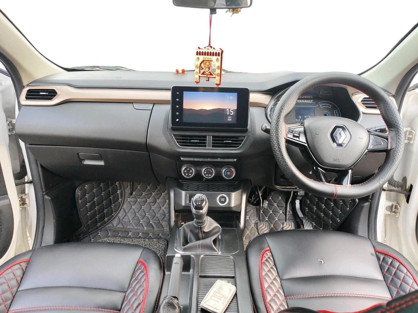 2022 Renault Kiger RXT MT, Petrol, Manual, 48,778 km, interior