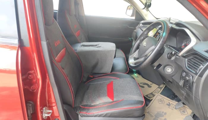2017 Mahindra Kuv100 K8 6 STR, Petrol, Manual, 75,131 km, interior