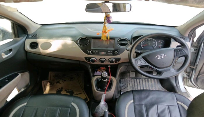 2018 Hyundai Grand i10 SPORTZ 1.2 KAPPA VTVT, CNG, Manual, 1,10,982 km, interior