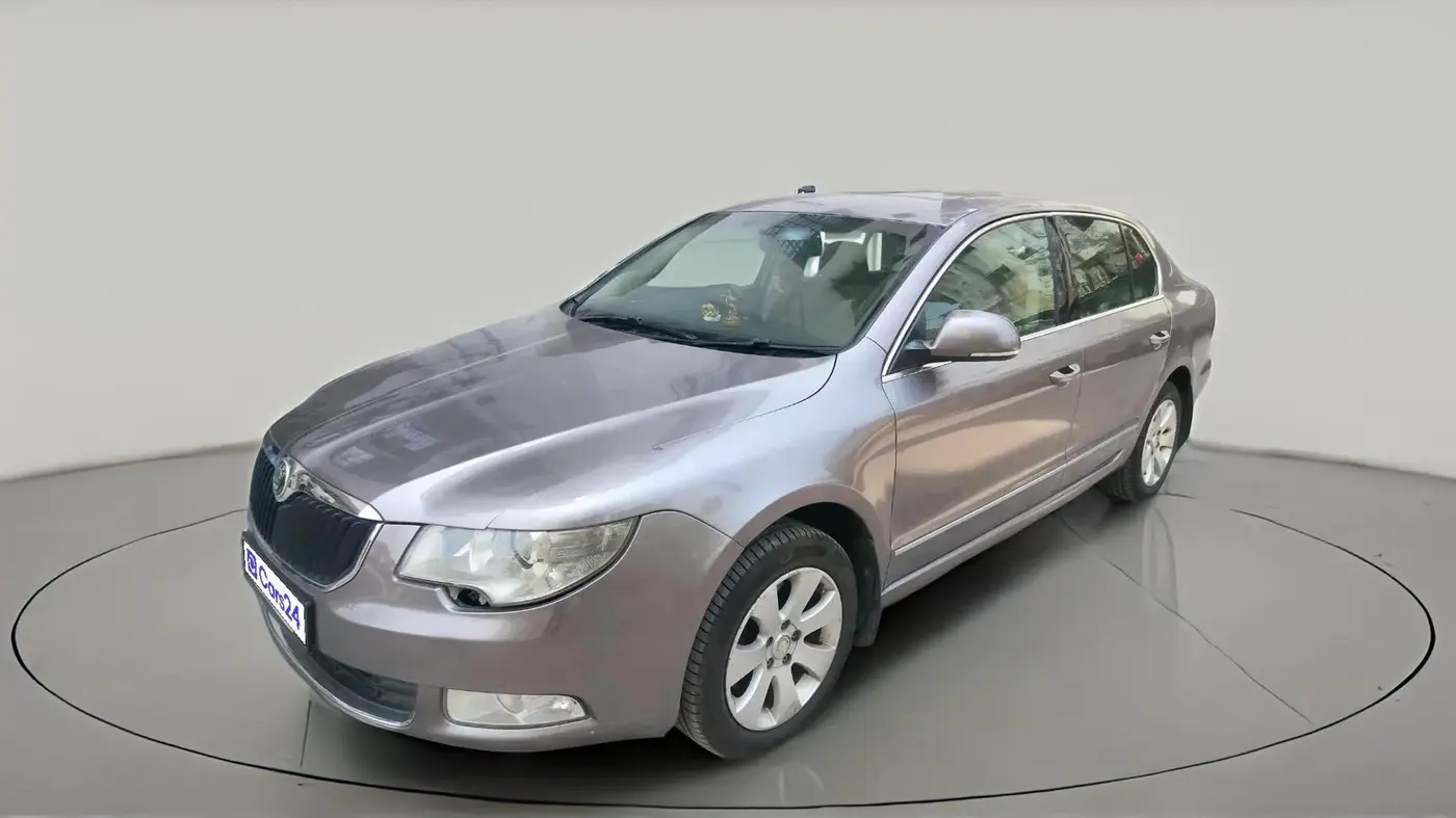 2012 Skoda Superb ELEGANCE 2.0 TDI CR AT, Diesel, Automatic, 1,61,890 km, exterior