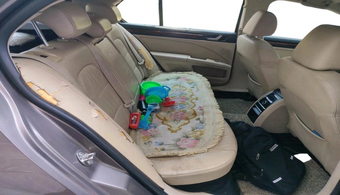 2012 Skoda Superb ELEGANCE 2.0 TDI CR AT, Diesel, Automatic, 1,61,890 km, interior