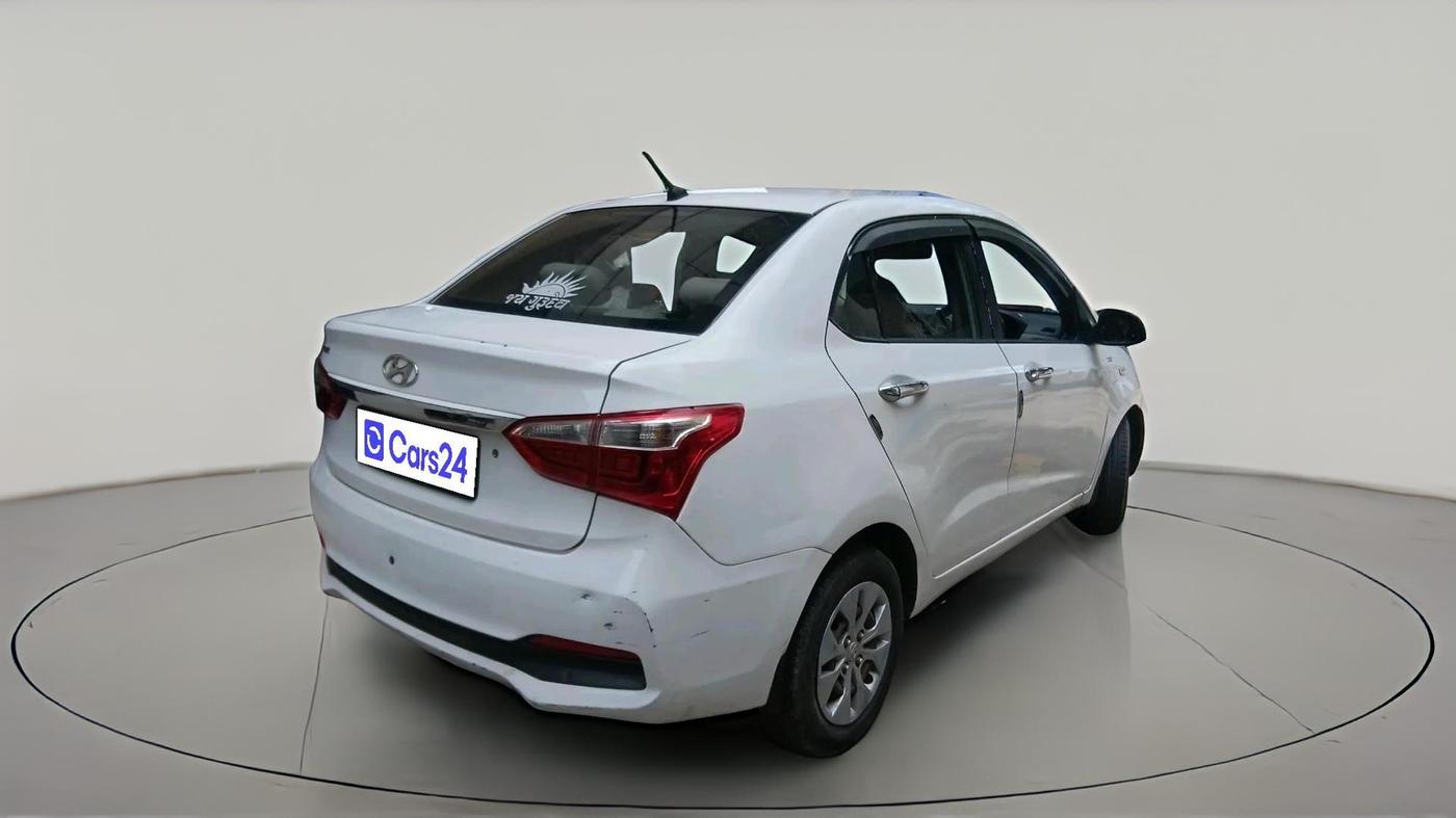 2017 Hyundai Xcent E+ 1.2 CRDI, Diesel, Manual, 1,07,095 km, exterior