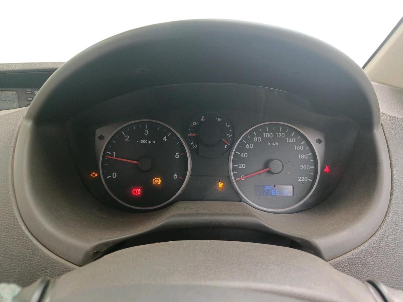 2012 Hyundai i20 SPORTZ 1.4 CRDI, Diesel, Manual, 2,16,619 km, interior