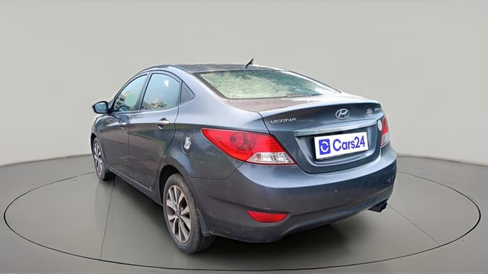 2014 Hyundai Verna FLUIDIC 1.6 CRDI SX, Diesel, Manual, 92,536 km, exterior