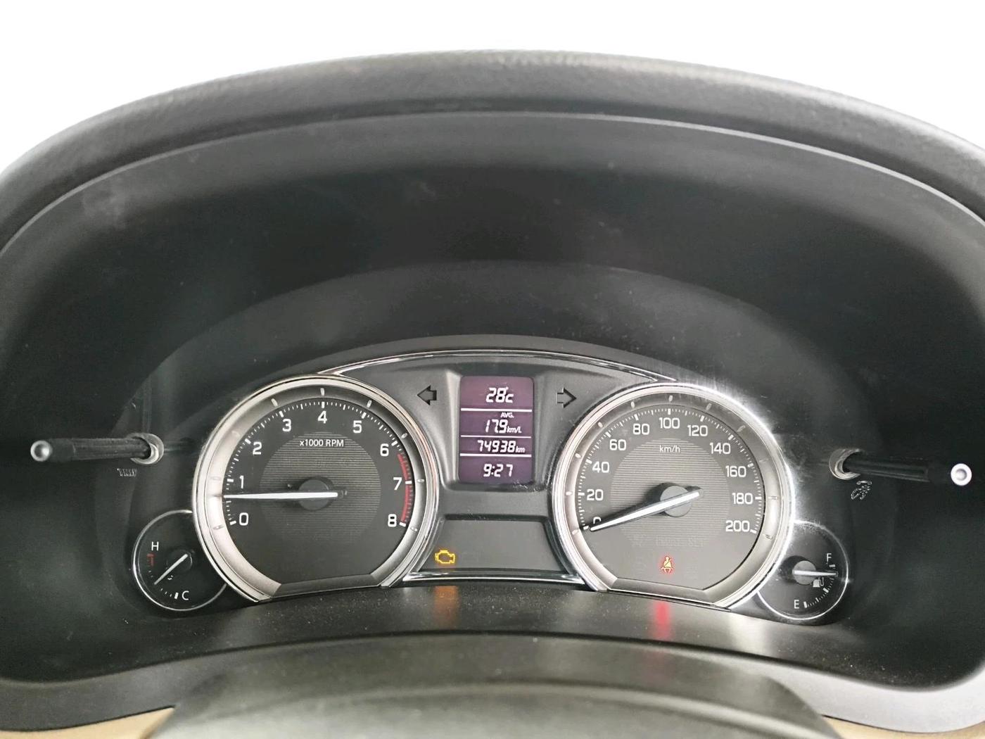 2016 Maruti Ciaz ZXI+, Petrol, Manual, 74,938 km, interior