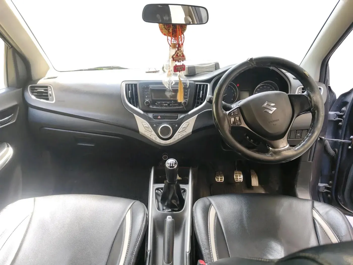 2017 Maruti Baleno DELTA PETROL 1.2, Petrol, Manual, 1,24,703 km, interior