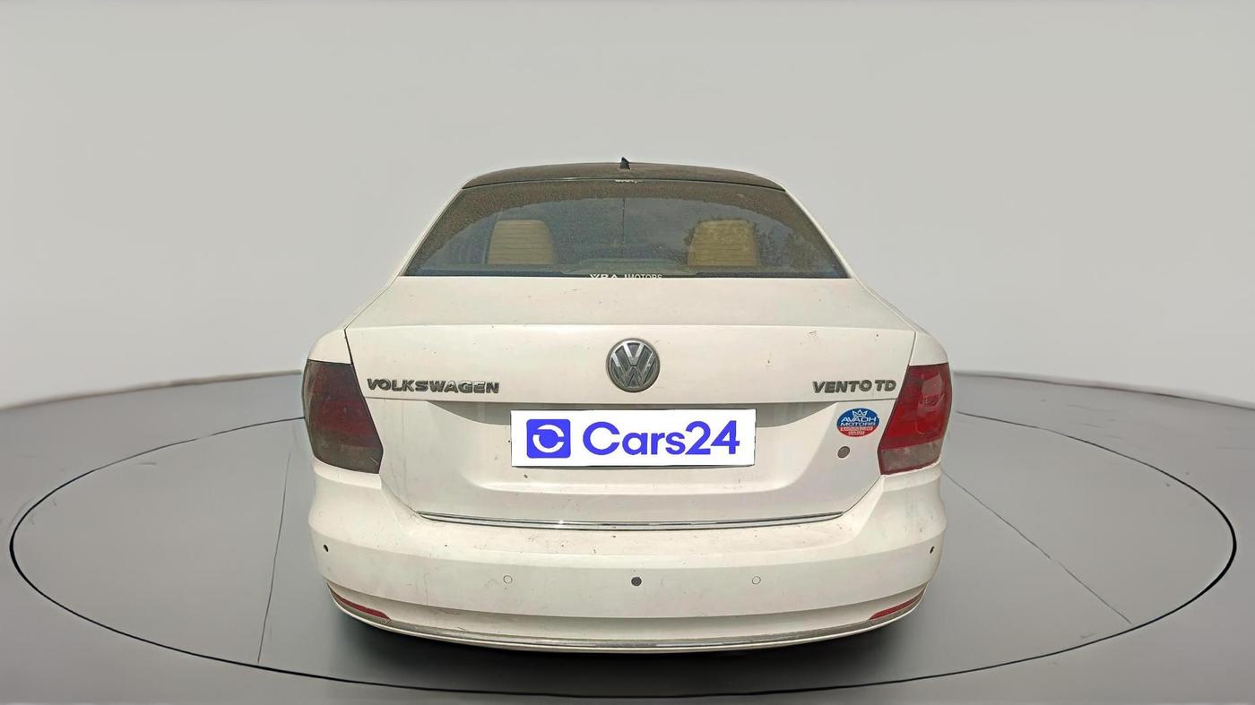 2012 Volkswagen Vento HIGHLINE DIESEL 1.6, Diesel, Manual, 1,12,362 km, exterior