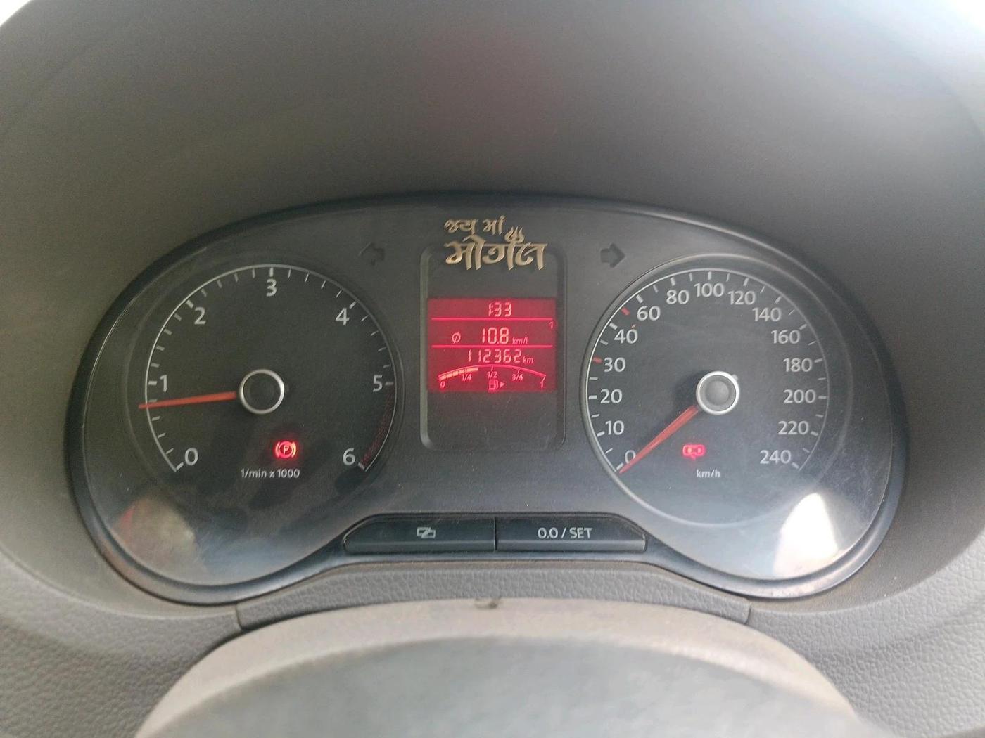 2012 Volkswagen Vento HIGHLINE DIESEL 1.6, Diesel, Manual, 1,12,362 km, interior