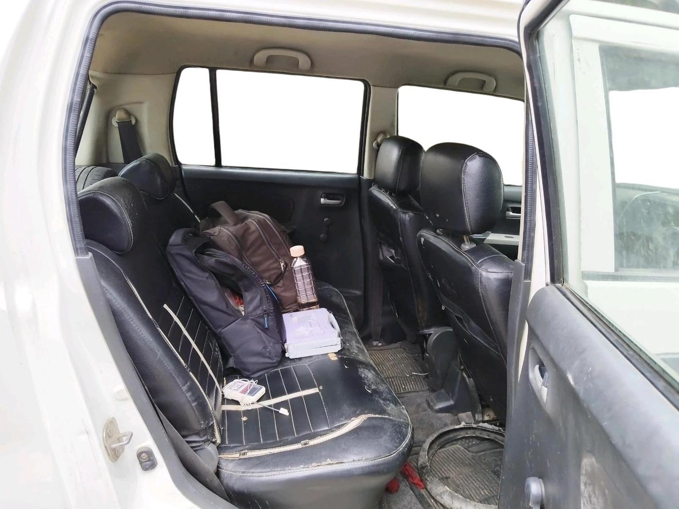 2011 Maruti Wagon R 1.0 LXI LPG, Petrol, Manual, 2,52,173 km, interior