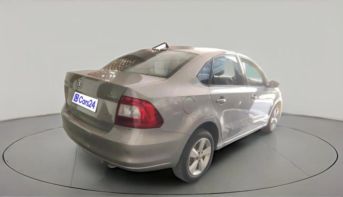 2016 Skoda Rapid 1.5 TDI CR STYLE PLUS AT, Diesel, Automatic, 1,42,387 km, exterior