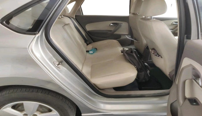 2016 Skoda Rapid 1.5 TDI CR STYLE PLUS AT, Diesel, Automatic, 1,42,387 km, interior