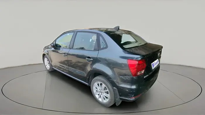 2017 Volkswagen Ameo HIGHLINE PLUS 1.5L AT 16 ALLOY, Diesel, Automatic, 95,554 km, exterior