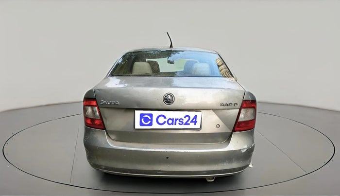 2015 Skoda Rapid 1.5 TDI CR ELEGANCE AT, Diesel, Automatic, 1,04,290 km, exterior