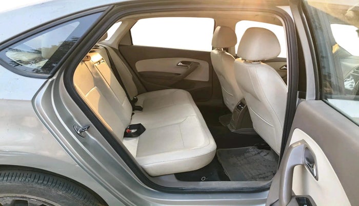 2015 Skoda Rapid 1.5 TDI CR ELEGANCE AT, Diesel, Automatic, 1,04,290 km, interior