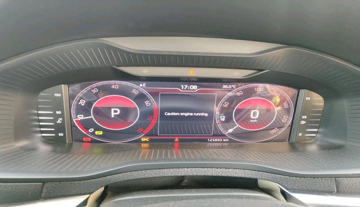 2020 Skoda Karoq STYLE 1.5 TSI AT, Petrol, Automatic, 1,25,895 km, interior